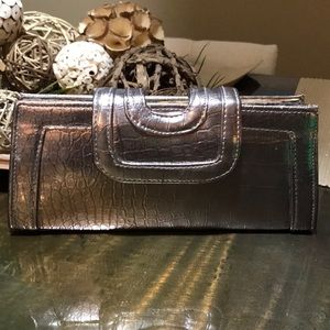 Vintage silver handbag
